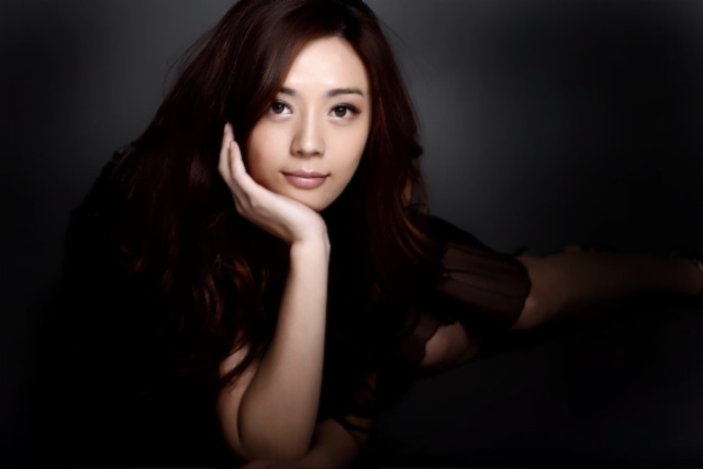周韦彤/Cica Zhou-1-44